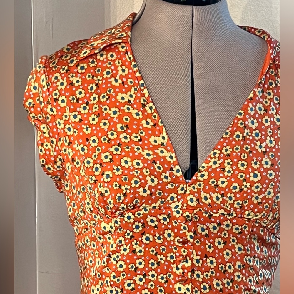 70s style Urban Outfitters Floral V-Neck Dress